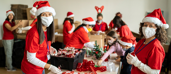 Christmas elves make a stop in Montréal-Nord