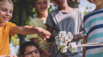 Les bienfaits des camps de vacances sur les jeunes