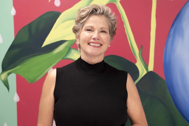 Femme souriante