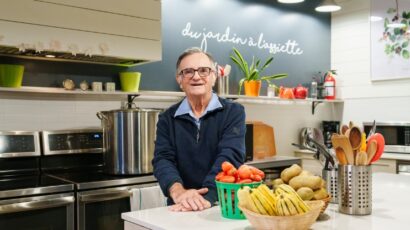 Briser l’isolement grâce à l’aide alimentaire : l’histoire de Ronnie